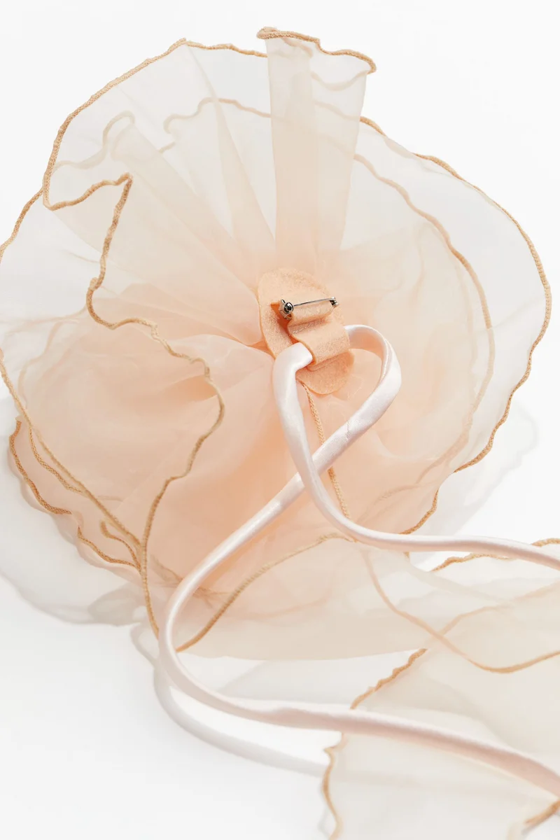 H&M Appliquéd Scarf Necklace