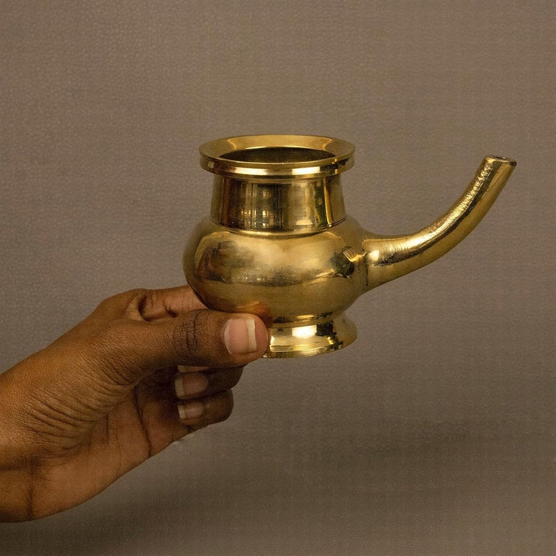 Putrika Putrika Brass Kerala Kindi Gindi Trinetra Thirukaveri Theertham Holy Water Vessel Used for Home and Temple for All Special Occasions Like Onam Karwa Chauth Chath Diwali Kerala Kindi - Image 4
