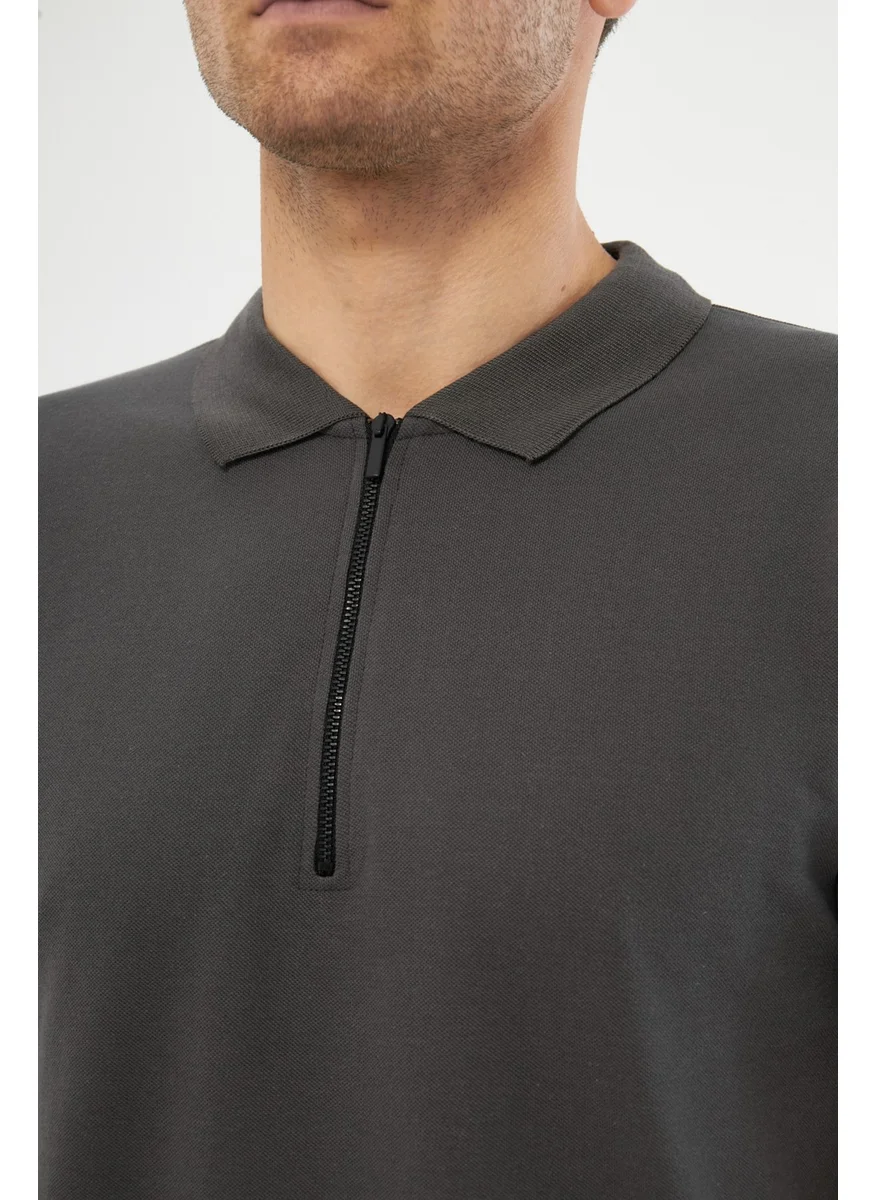 MRS Clothing Martin Polo Collar Metal Zipper Standard Fit Plain Men's T-Shirt