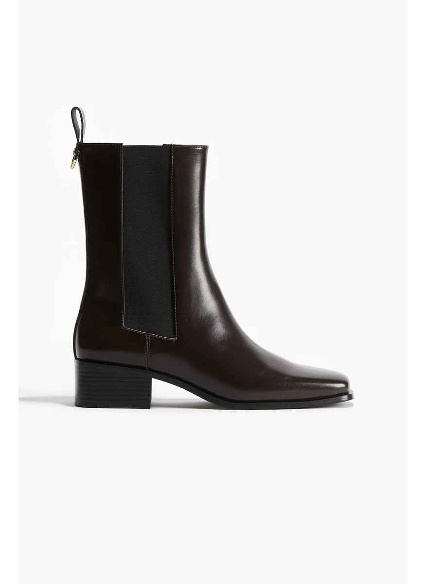 H&M Chelsea Boots