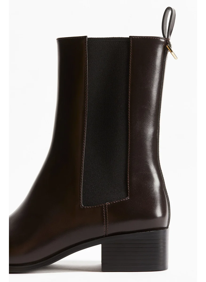 H&M Chelsea Boots