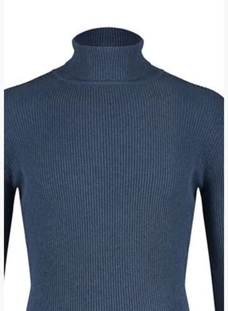 trendyol Indigo Men's Slim Fit Turtleneck Corduroy Knit Sweater