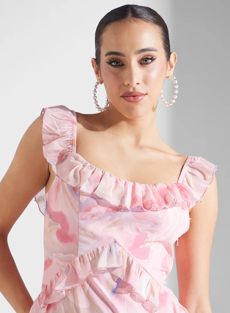 بريتي لافيش Cecile Scoop Neck Ruffle Maxi Dress