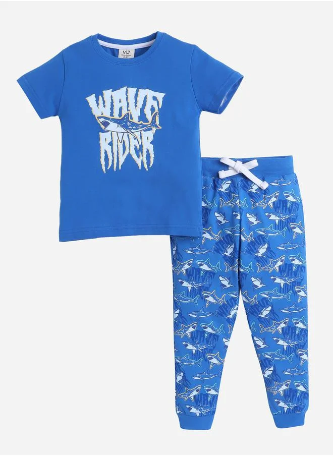 فكتور اند جين Graphic Print T-Shirt and All-Over Printed Pyjama Set