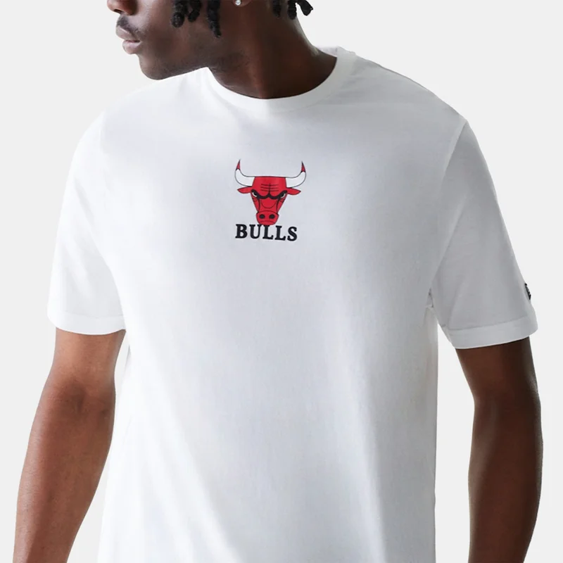 New Era White Men's NBA Chicago Bulls Logo T-Shirt for Men | Best Price UAE