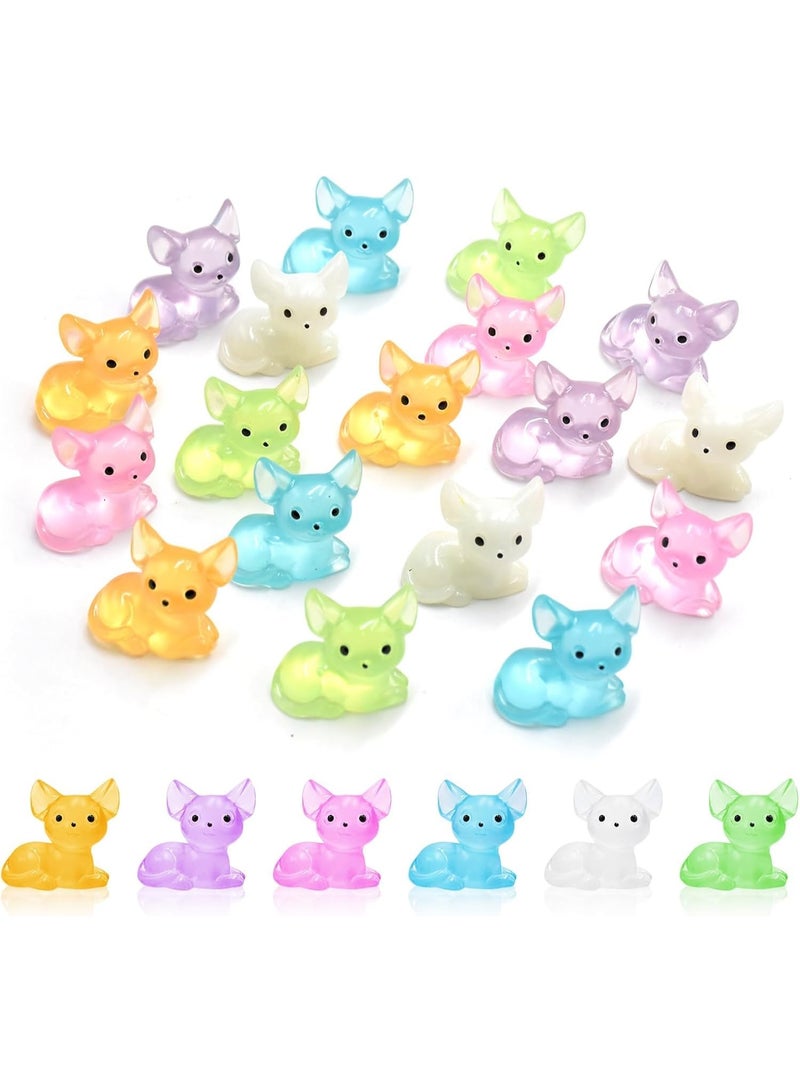 سيوسي Mini Cat Figurines, Luminous Resin Mini Animals, Dollhouse Fairy Garden Decorations, Glow in Dark Micro Landscape Ornaments for Aquarium, Birthday Party, Home Decoration Crafts (18 Pcs) - Image 1