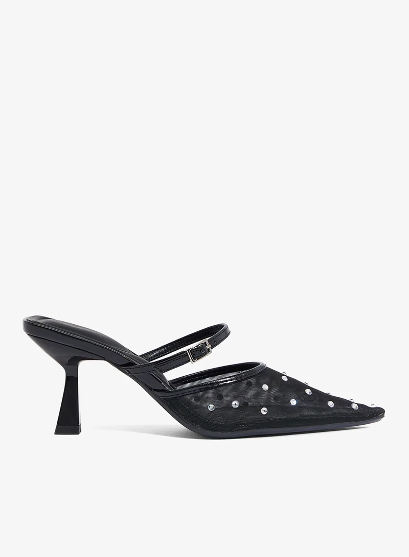 جينجر مضخات كلاسيكية