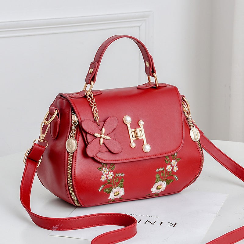 Simple Fashion Embroidered Bucket Bag 2022 Autumn New Portable Small Bag Sweet Lady Shoulder Messenger Bag - Image 4