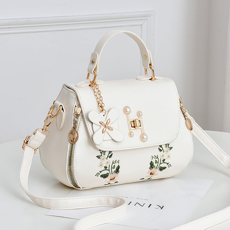 Simple Fashion Embroidered Bucket Bag 2022 Autumn New Portable Small Bag Sweet Lady Shoulder Messenger Bag - Image 2