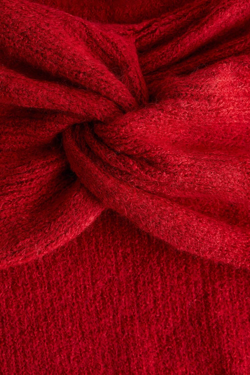 H&M Off-the-shoulder jumper