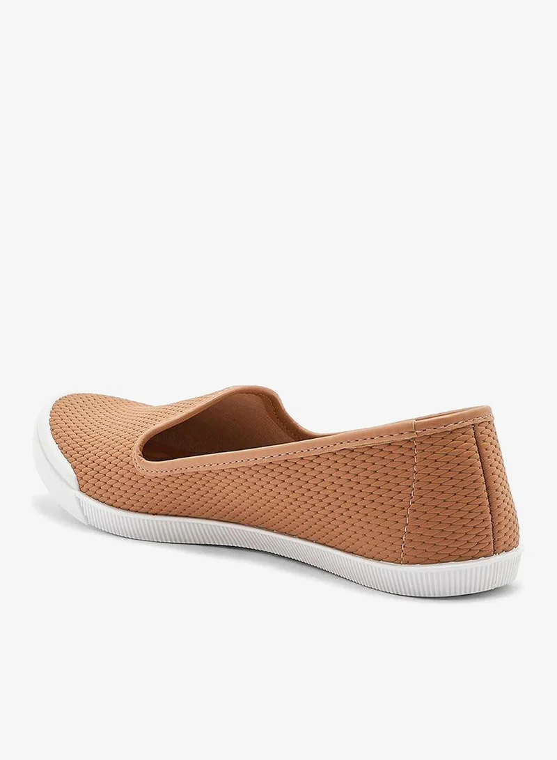 MOLECA Slip-On Shoes for Women – Lightweight, Stylish & Easy Everyday Footwear