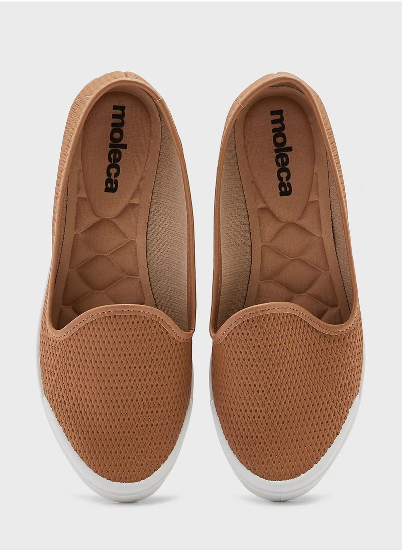 MOLECA Anaya Slip Ons