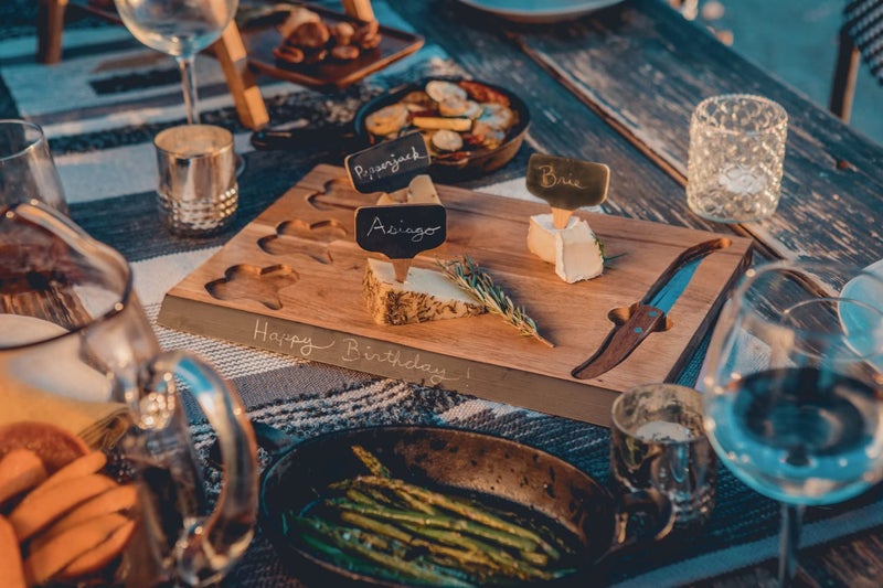 PICNIC TIME NCAA Alabama Crimson Tide Delio Cheese Board and Knife Set - Charcuterie Board Set - Acacia Wood Cutting Board with Cheese Knife and Markers - Image 4