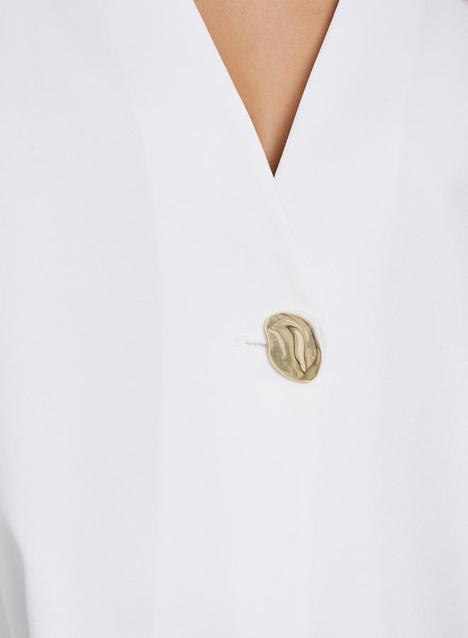 ستايلي بلوزة بحافة غير متماثلة الطول وأكمام قصيرة - Image 3