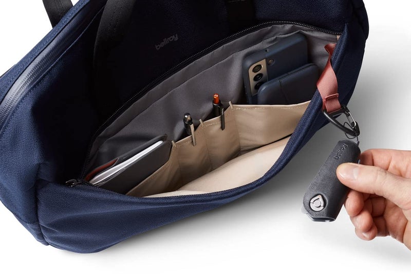 Bellroy Via Work Bag (14L laptop messenger bag) - Navy - Image 2