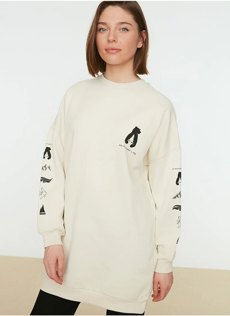 trendyol Graphic Knitted Sweatshirt