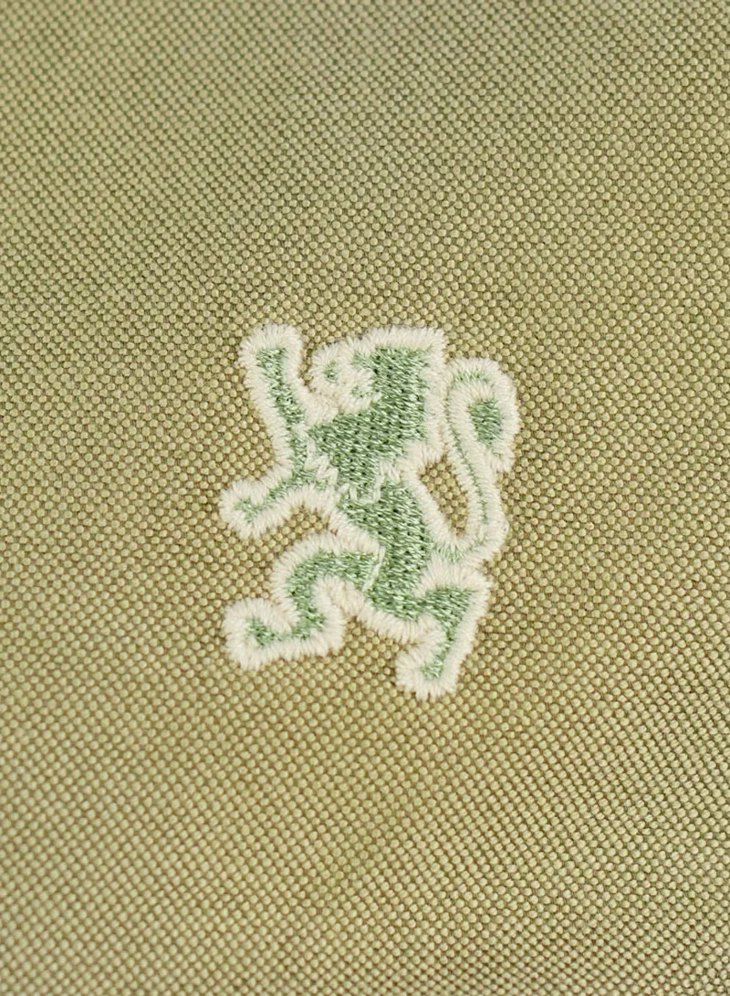 GIORDANO  Women’s Slim Fit Cotton Oxford Shirt | Acute Collar with Embroidery for Women | Best Price UAE