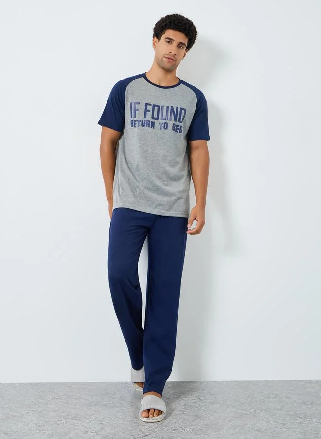 Styli  Men Grey Printed Raglan Sleeve T-Shirt and Pyjama Set for Men | Best Price UAE