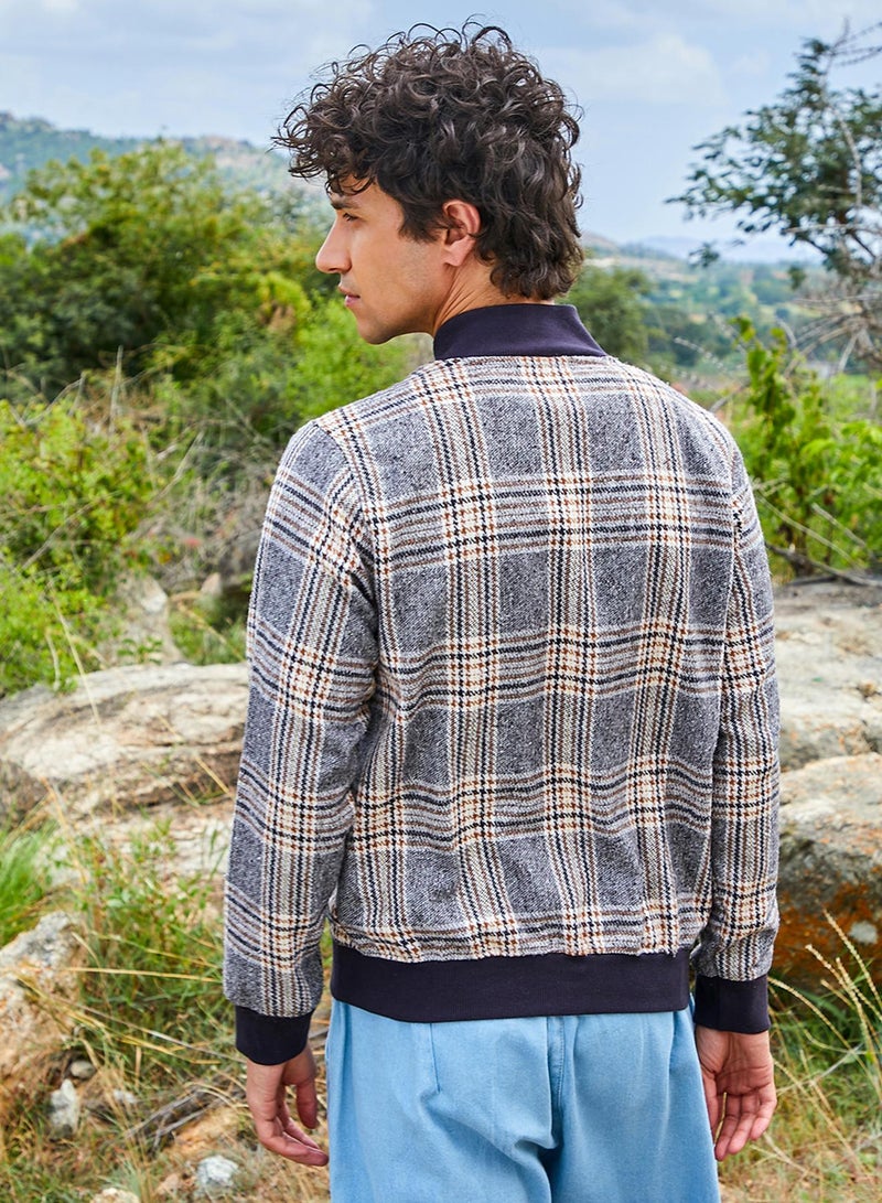 Campus Sutra Men's Grey Tartan Plaid Jacket With Ribbed Hem  - Image 5
