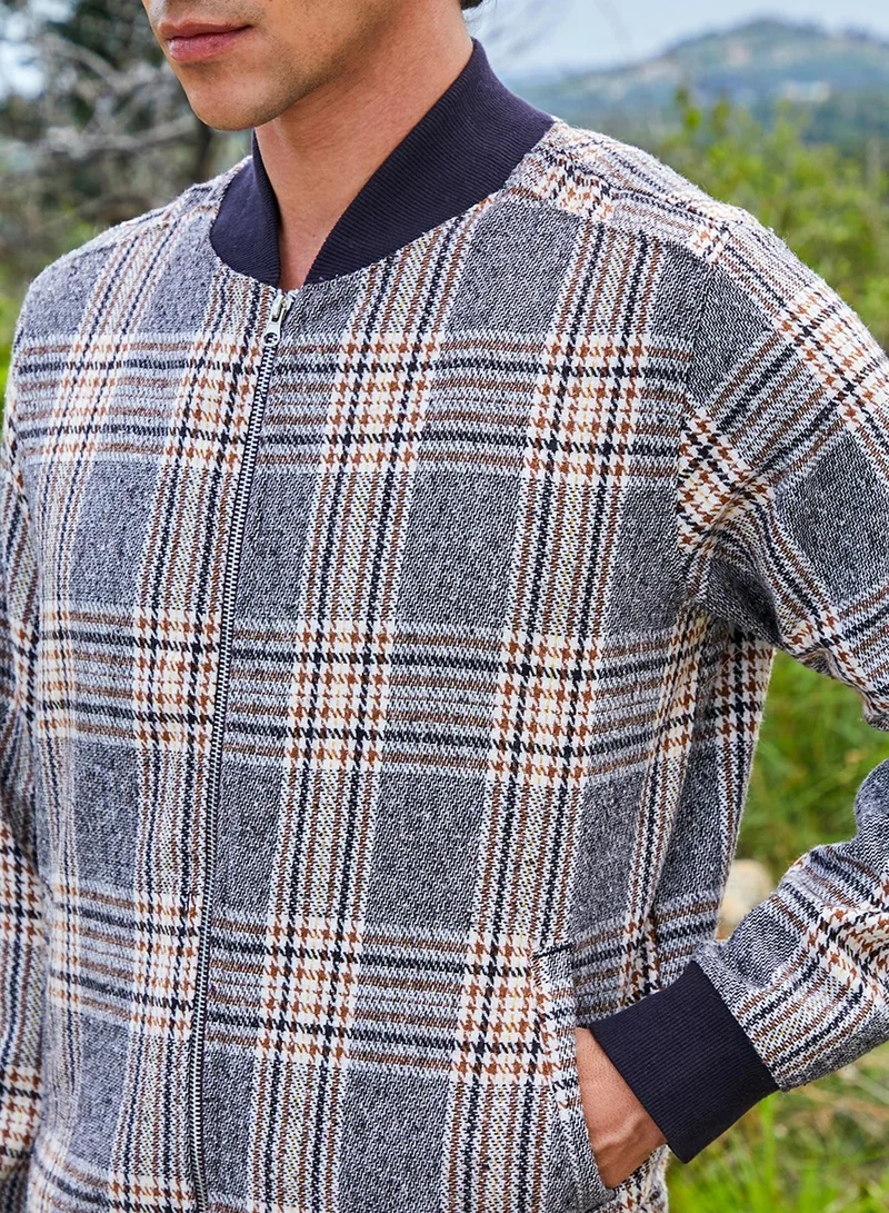 Campus Sutra Men's Grey Tartan Plaid Jacket With Ribbed Hem