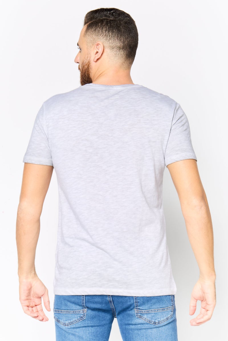 DeFacto تي شيرت رجالي بأكمام قصيرة و ياقة دائرية، رمادي - Image 4