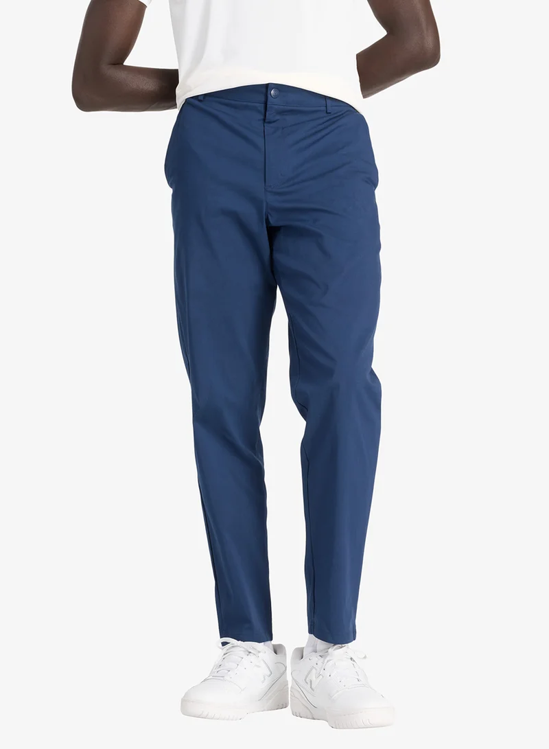 New Balance 30" Athletics Standard Tapered Pants