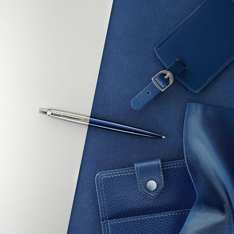 Parker Jotter Royal Blue CT Ballpoint Pen, Blister pack - Image 3