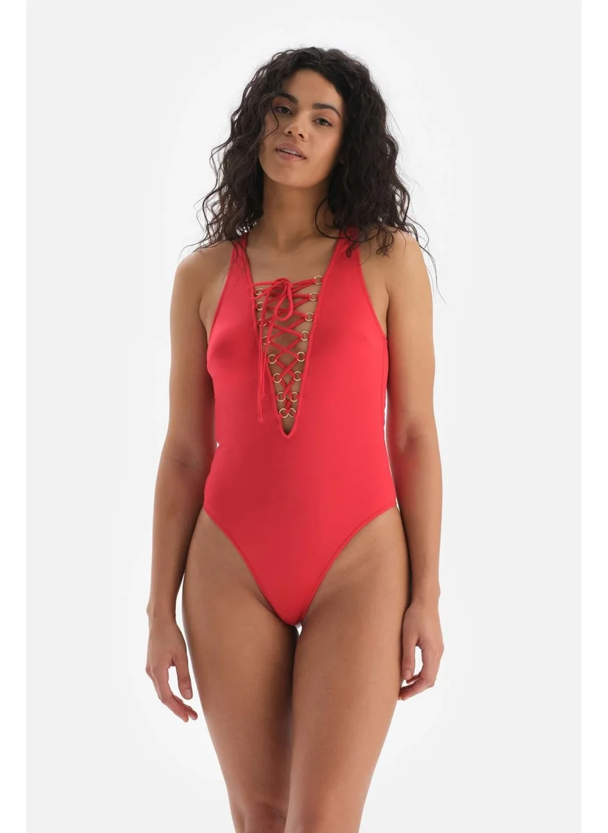 داجي Red String Swimsuit