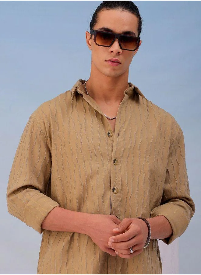 شركة المرآب الهندية Men Relaxed Fit Solid Full Sleeves Cutaway Collar Resort Wear Shirt
