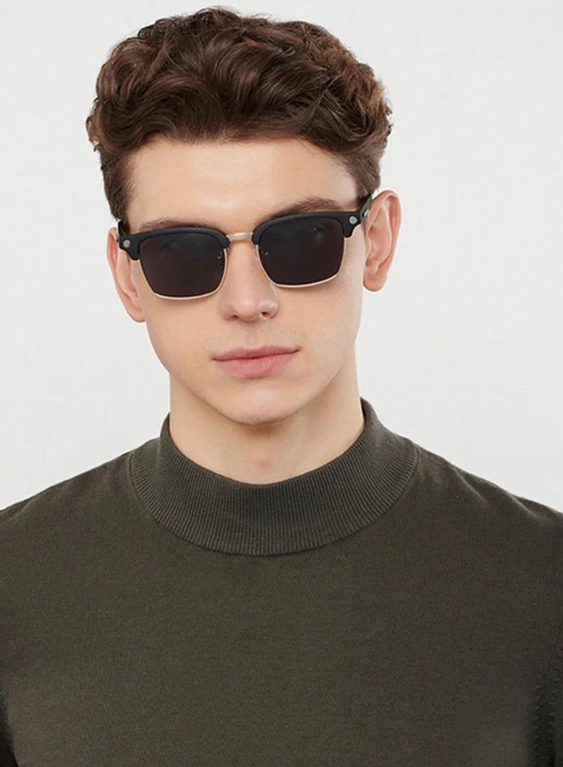VINCENT CHASE Vincent Chase By Lenskart | Matte Black Golden Grey Full Rim Square Branded Latest and Stylish Sunglasses | Polarized and 100% UV Protected | Men & Women | Large | VC S10681/P