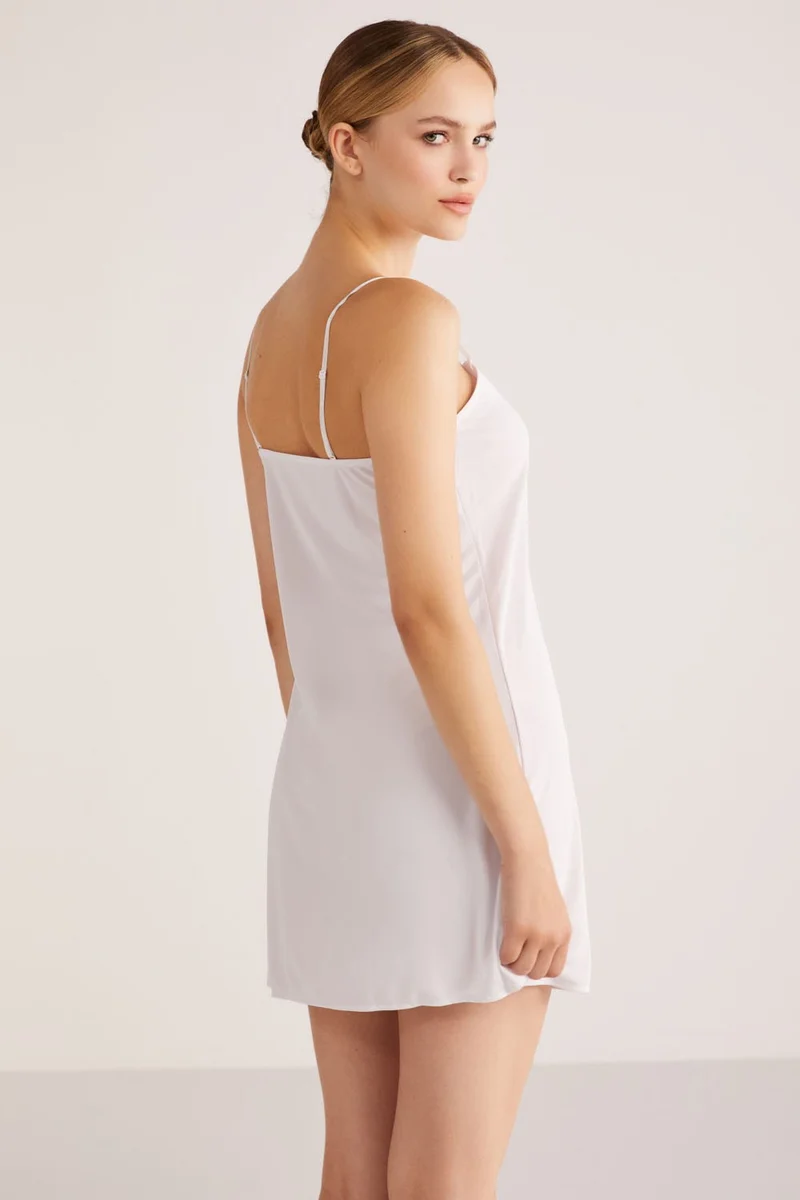 KOM Petty Petticoat White