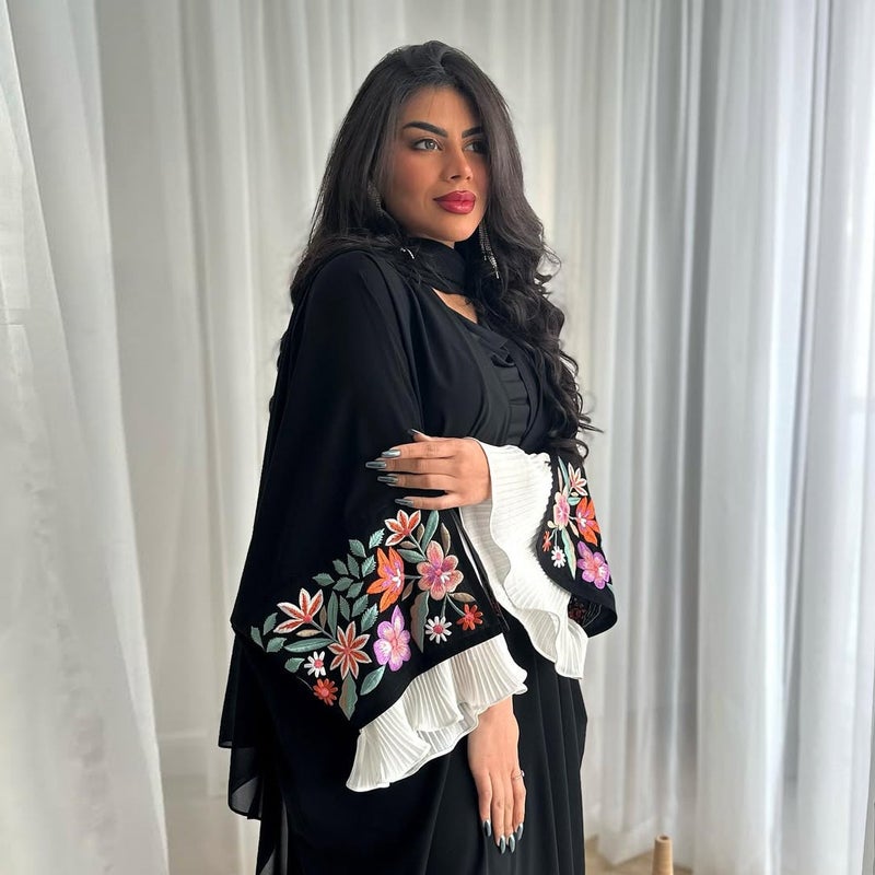 Women's Loose Fit Batwing Sleeve Embroidered Long Dress - Image 4
