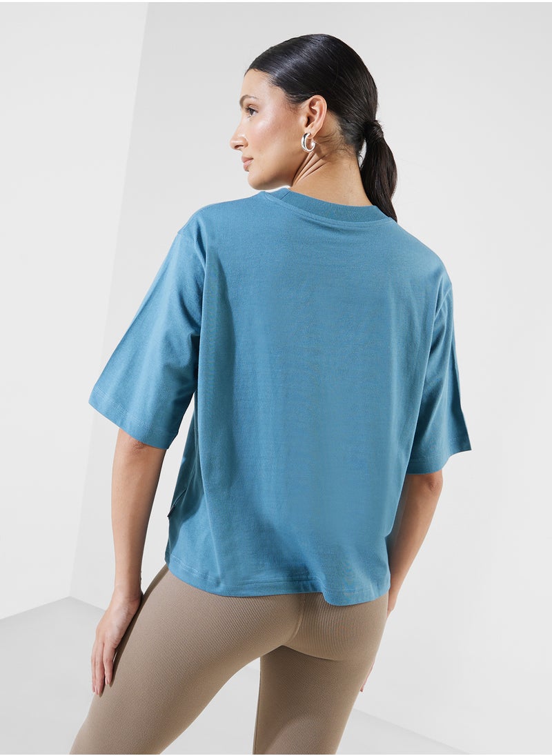New Balance - Athletic Hoop Seasonal T-Shirt - Image 1