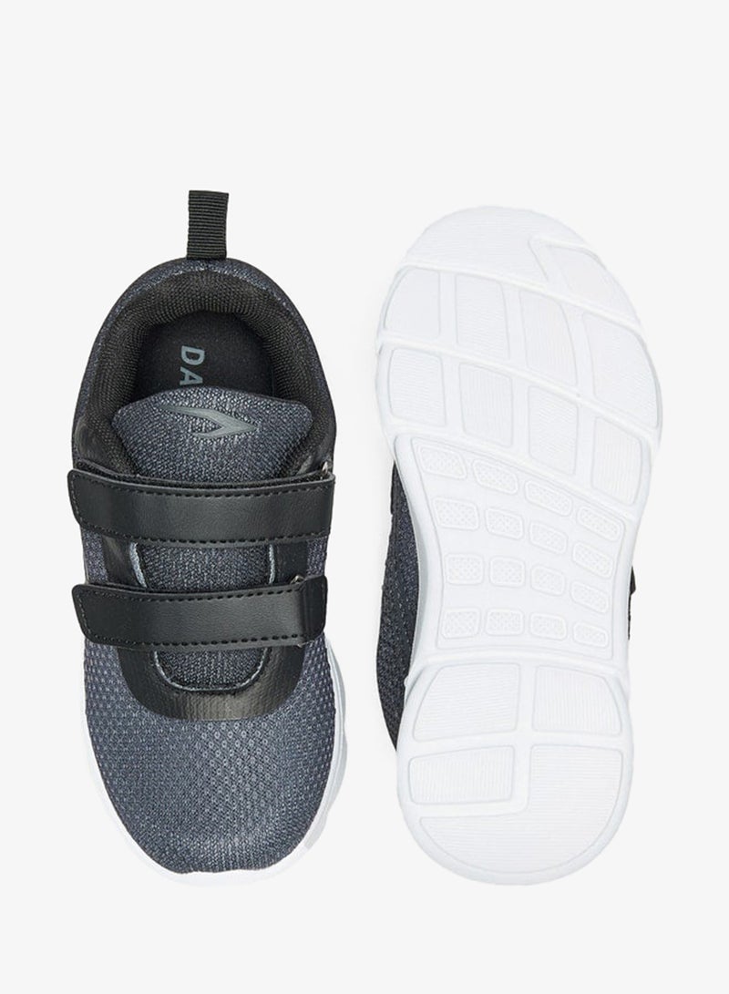 Dash Textured Sports Shoes with Hook and Loop Closure - Image 4