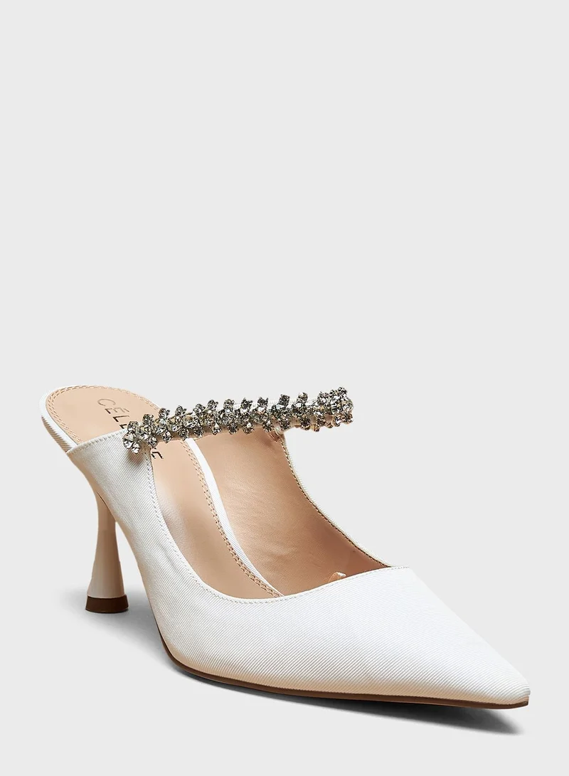 Celeste Low Heel Pump