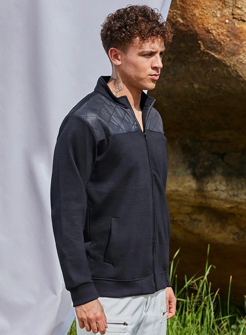 Campus Sutra Men's Black Zip-Front Jacket With Quilted Detail