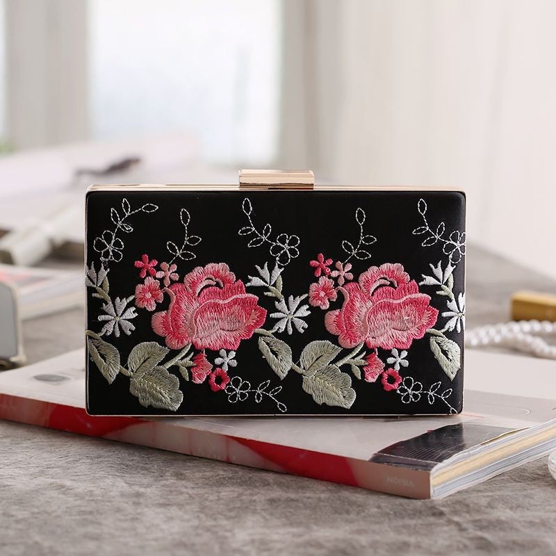 New Fashion Women'S Bag Clutch Bag Women'S Flower Hard Shell Lock Buckle Evening Bag Single Shoulder Crossbody Chain Small Bag 12931 - Image 3