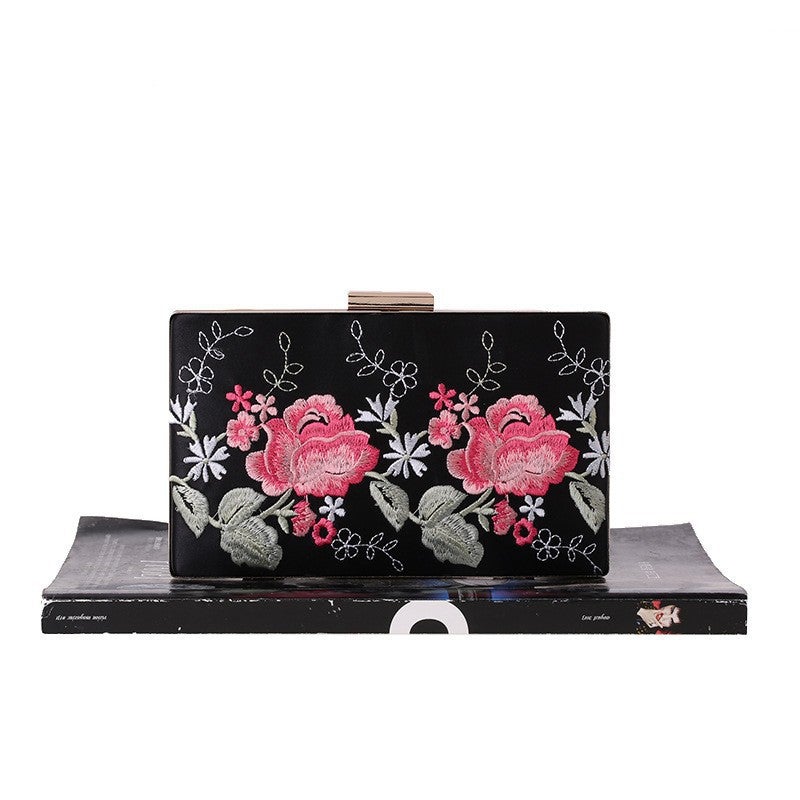 New Fashion Women'S Bag Clutch Bag Women'S Flower Hard Shell Lock Buckle Evening Bag Single Shoulder Crossbody Chain Small Bag 12931 - Image 4
