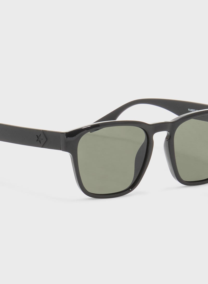 نظارة شمسية مربعة