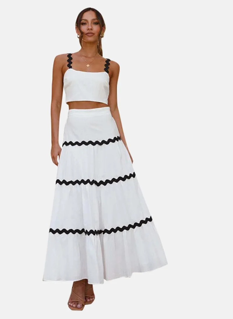 يونيكي White Self Design Sleeveless Top With Tiered Skirt Set