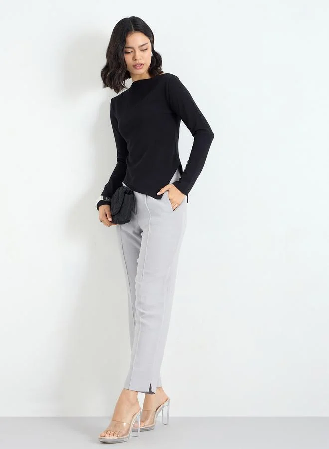 Styli Styli Black Asymmetric Hem Knit Top