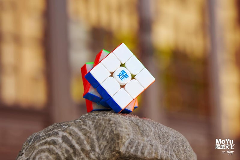 Cuberspeed MoYu Super WeiLong 3x3 V2 20 Magnet Ball Core  MagLev  UV 3x3 Flagship Speed Cube UV Coated Stickerless Speed Cube Puzzle - Image 4