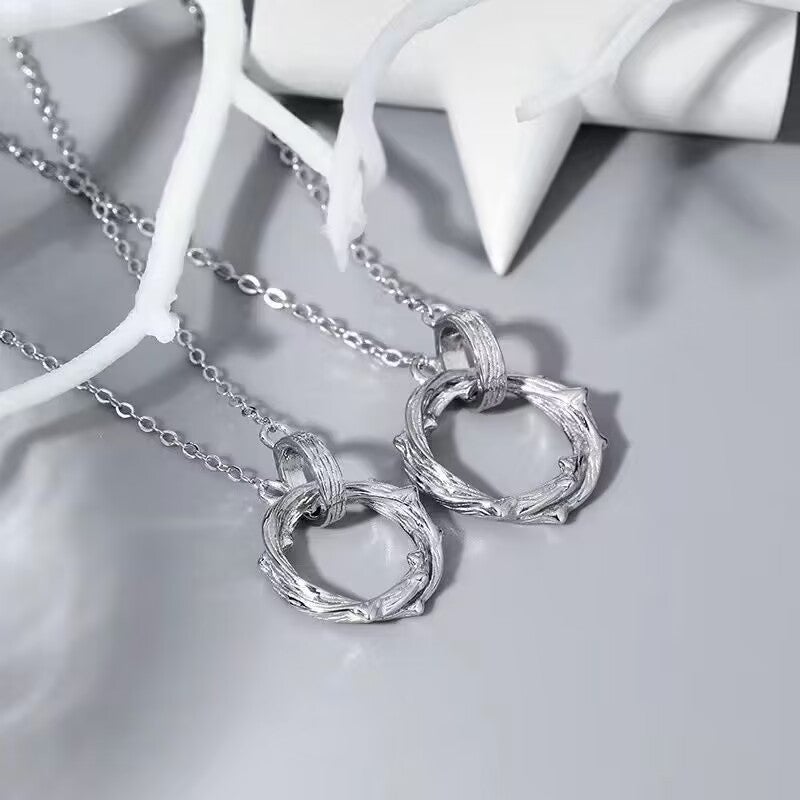 Generic Thorn Ring Couple Necklace Mobius Pendant M293 [ring necklace of Thorns]] 