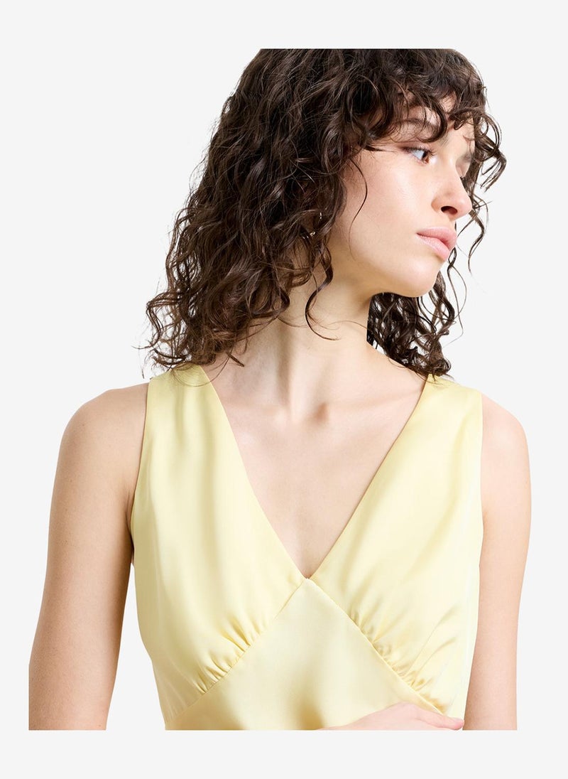 French Connection Women's Bernice Satin Twill Butter Yellow Midi Slip Dress - Image 3