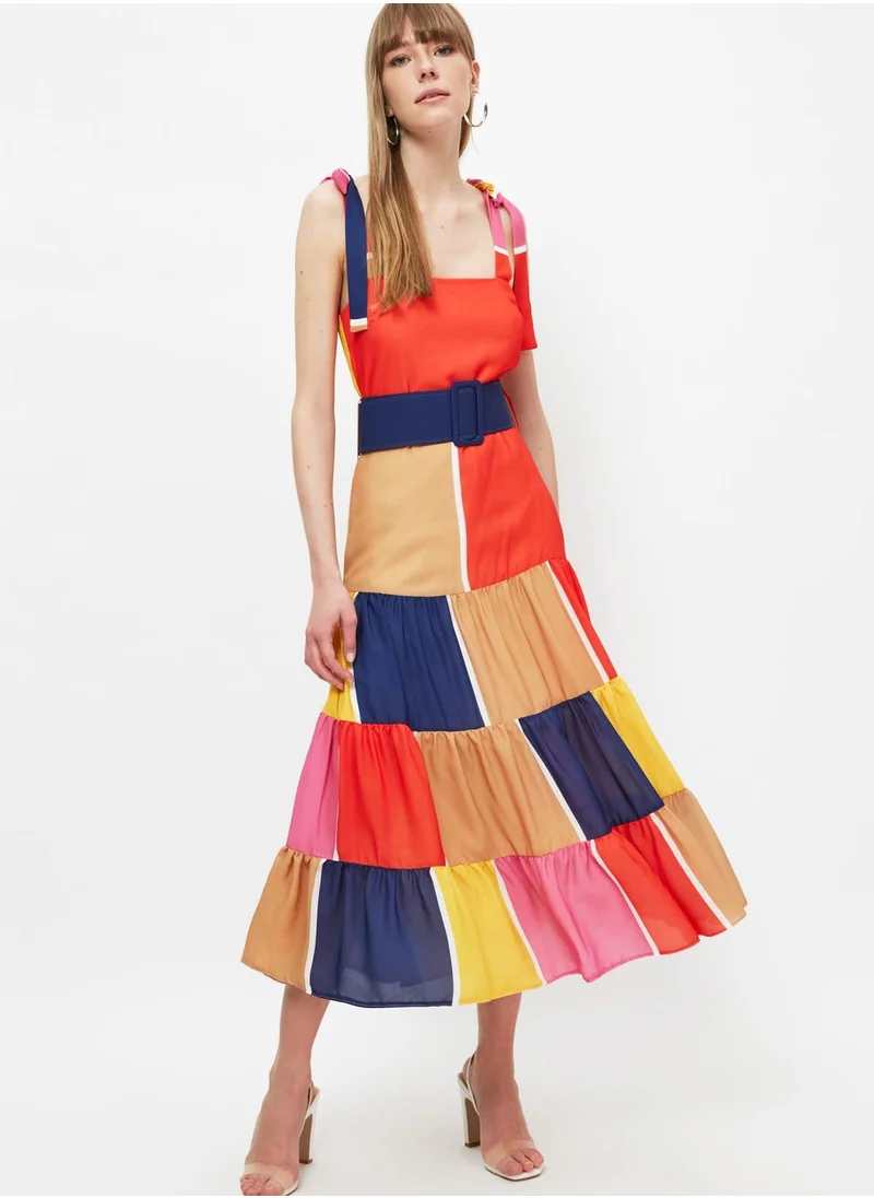 trendyol Pleated Colorblock Dress