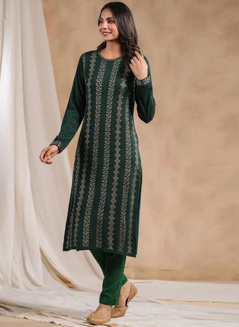 آي شين Women's Green Polyester Blend Embellished Tunic Straight Fit Kurta