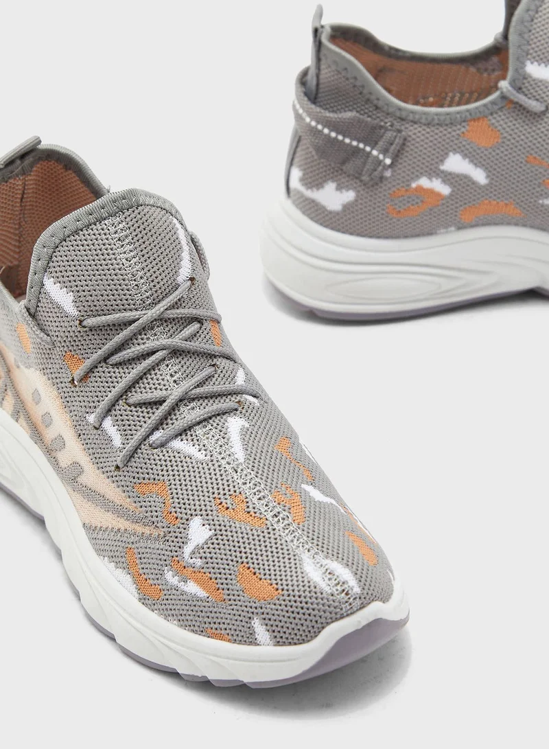Ginger Pattern Lace Up Knit Sneaker