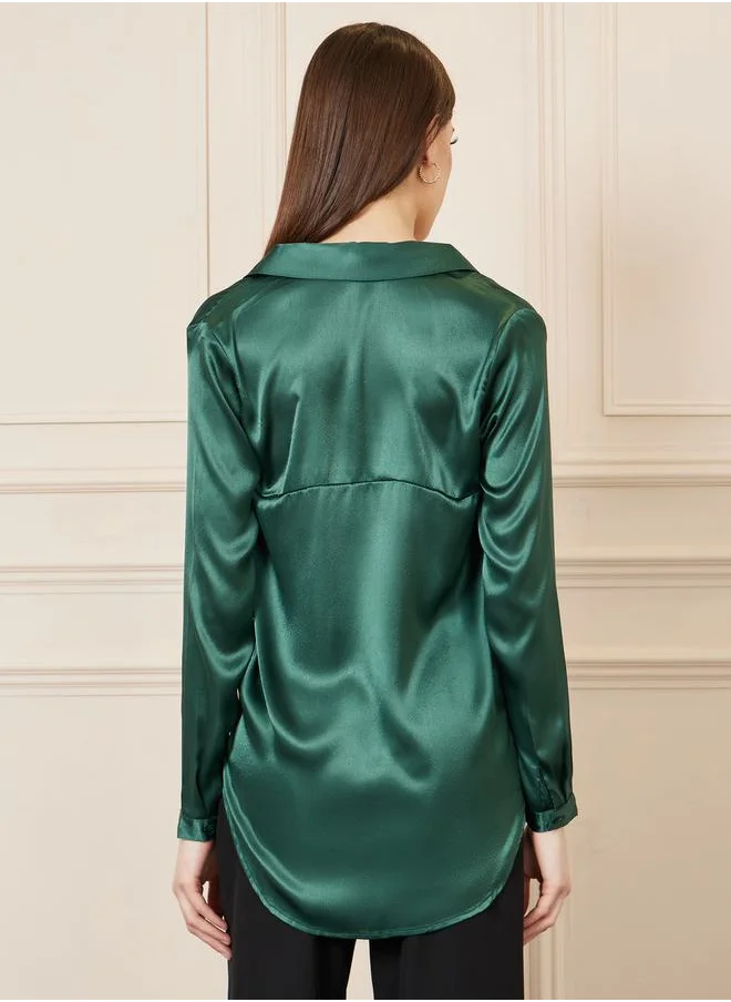 Styli Satin Notch Collar High Low Hem Top