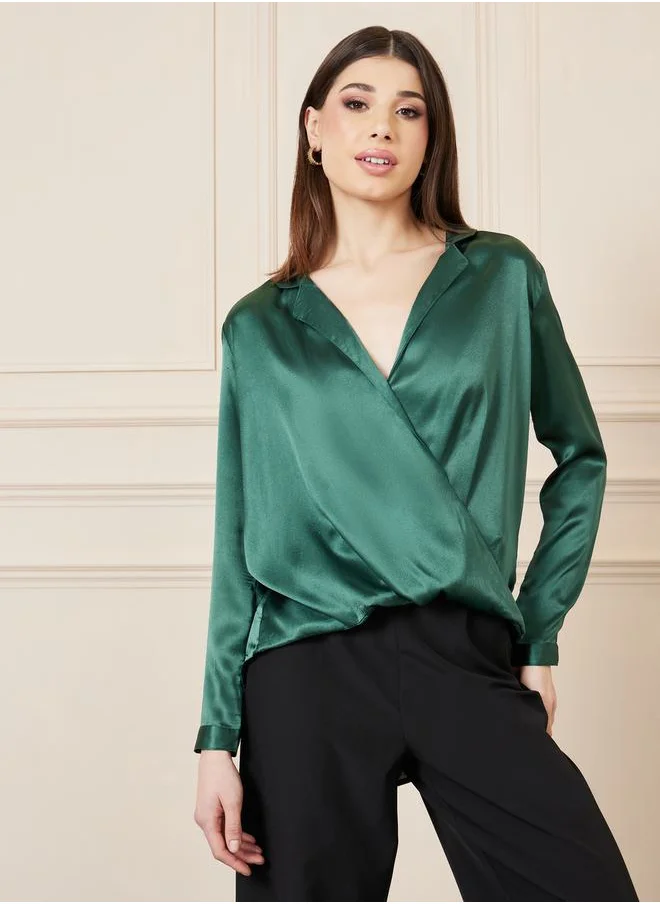 Styli Satin Notch Collar High Low Hem Top
