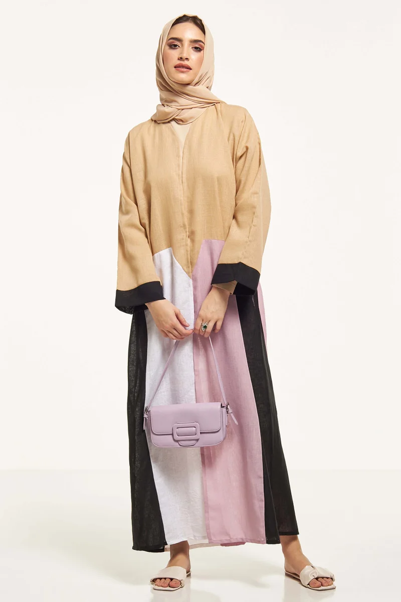 Moistreet Colorblock Flared Sleeve Abaya